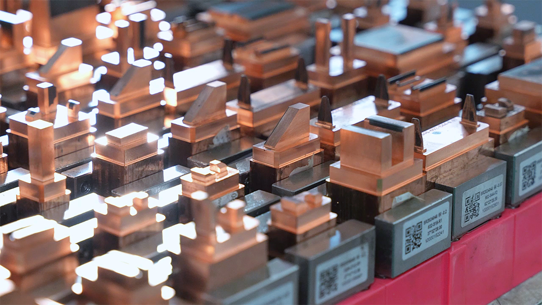 电极智能加工系统